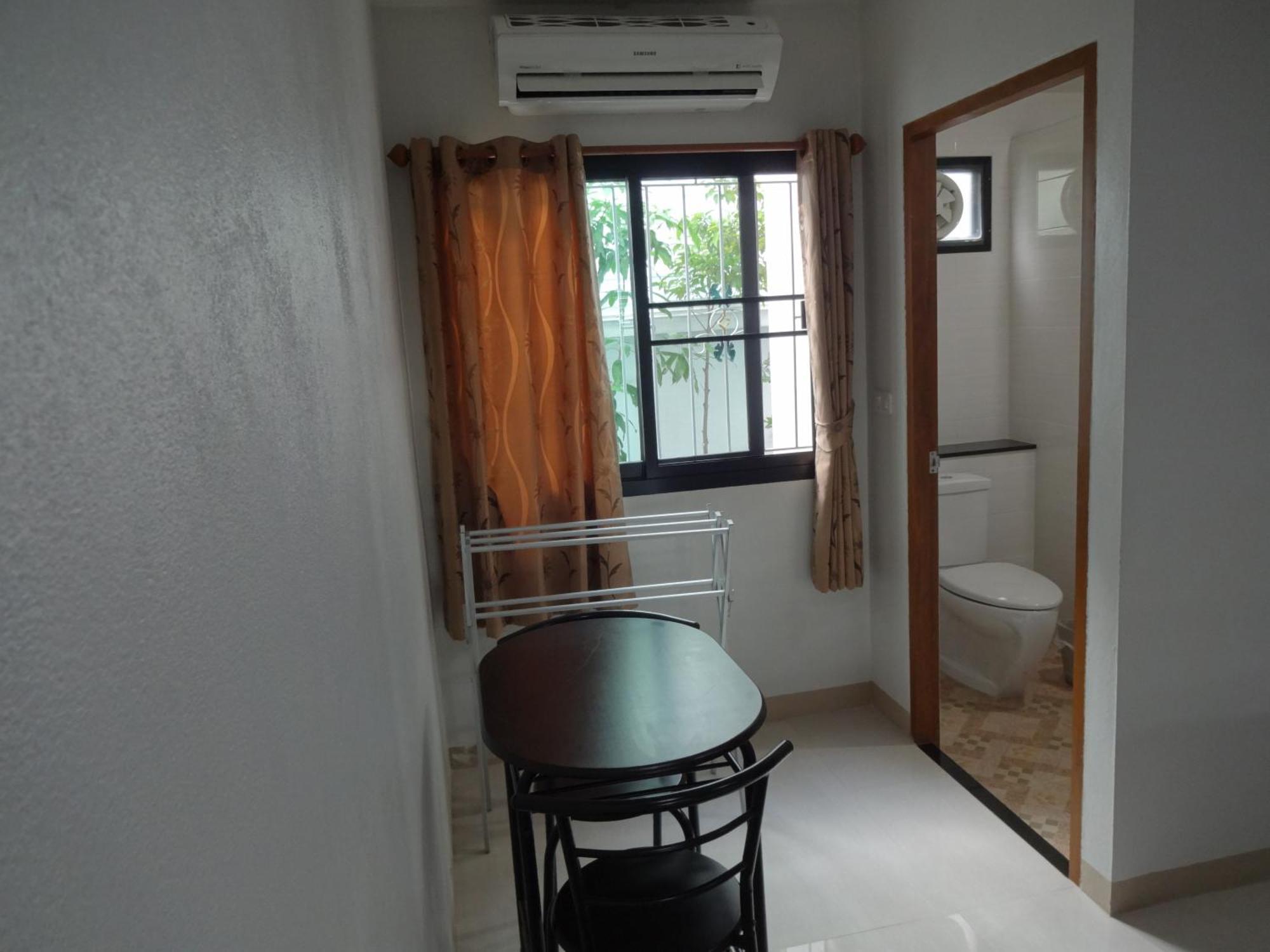 Rena House Chiang Mai Otel Dış mekan fotoğraf