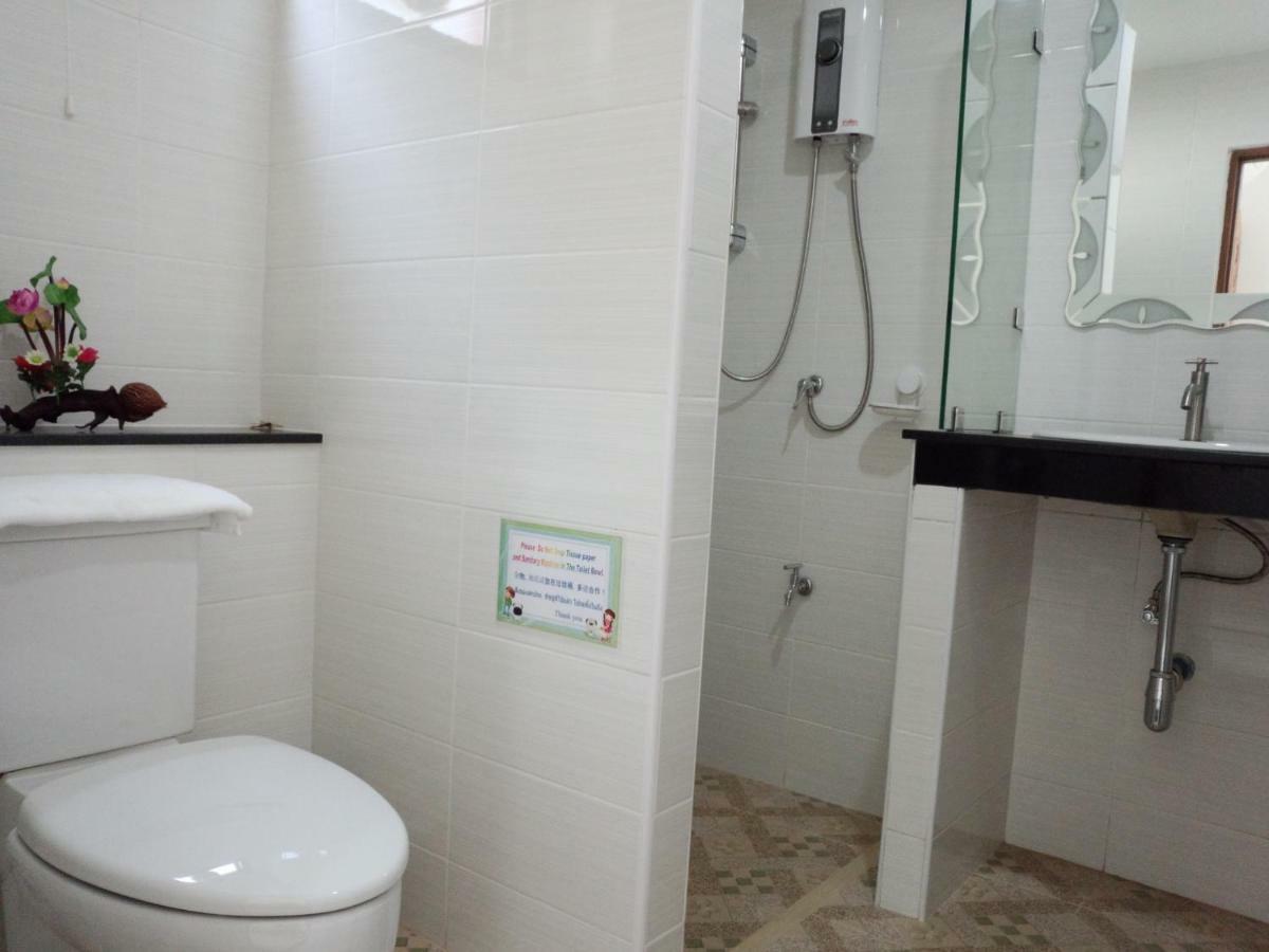 Rena House Chiang Mai Otel Dış mekan fotoğraf